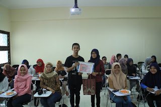 OPEN RECRUITMENT ECONOCHANNEL 2016 SPEC HARI KE EMPAT : PELATIHAN FOTOGRAFI