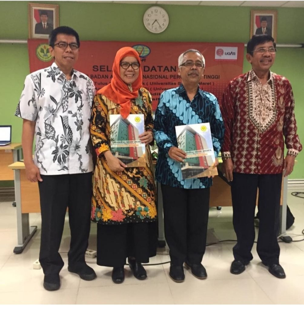 AKHIRNYA! PENDIDIKAN TATA NIAGA UNJ KEMBALI MENYAMBUT AKREDITASI A