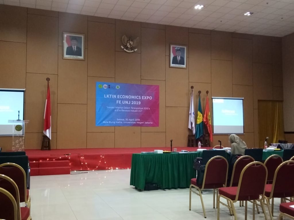 Lomba Karya Tulis Ilmiah Nasional FE UNJ 2019