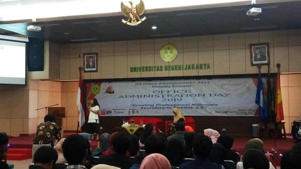Siap Menjadi Sekretaris Profesional dengan OFF A DAY 2019