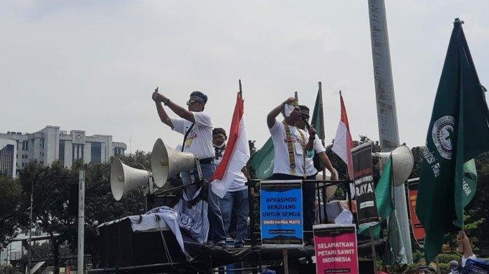 Protes Larangan Ekspor CPO, Petani Sawit: Minyak Goreng Ada di Pabrik, tetapi Tak Terdistribusi