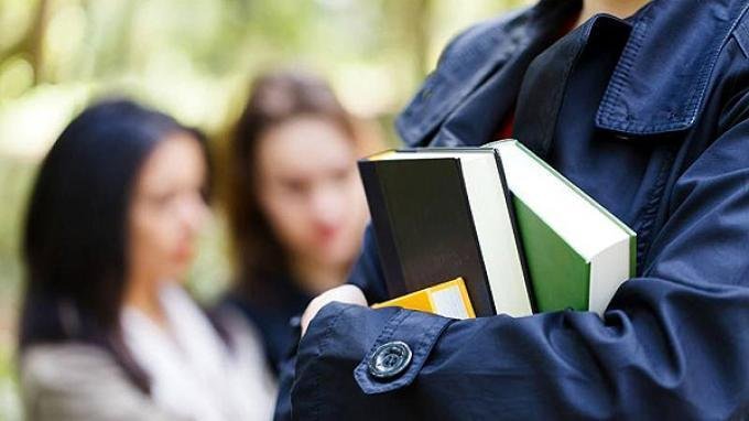 Kewalahan Kuliah sambil Organisasi: Berikut Cara Ampuh Membagi Waktu antara  Kuliah dengan Berorganisasi