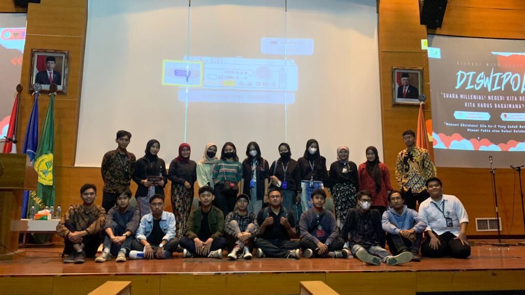 Dengarkan Suara Milenial untuk Tuntaskan Polemik dalam Negeri!