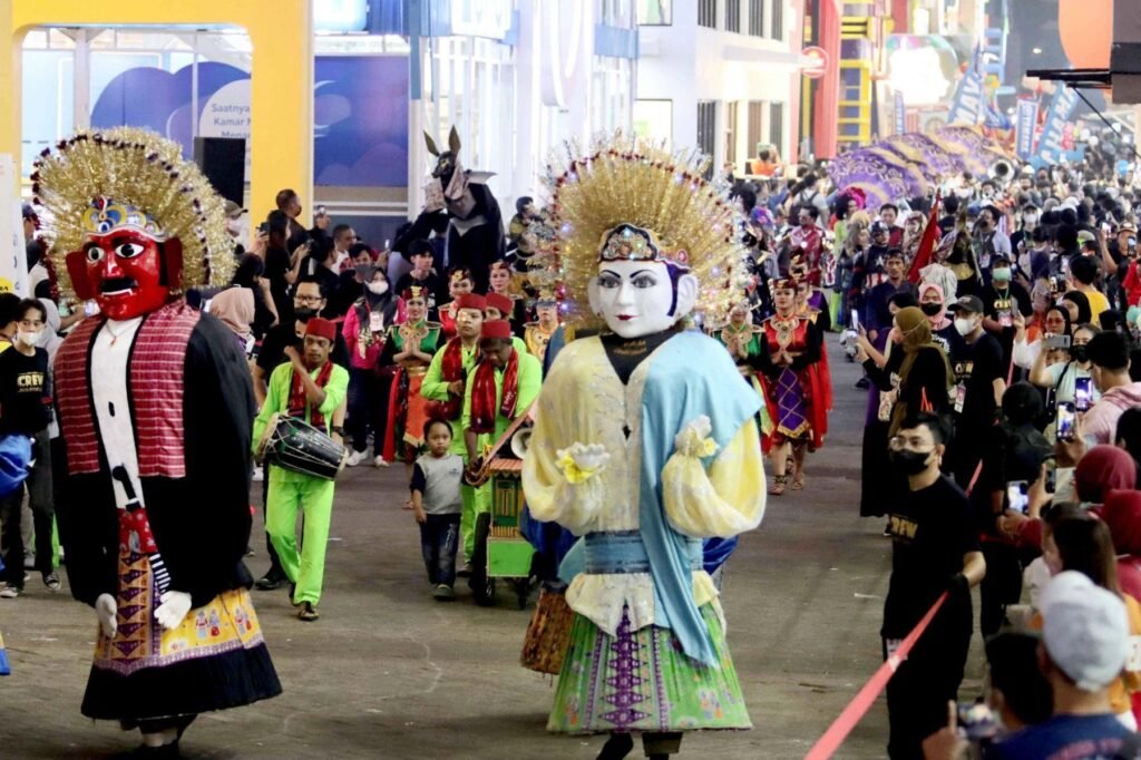 Rekor Luar Biasa! PRJ Kemayoran 2023 Raih 5,5 Juta Pengunjung dan Transaksi Mencapai Rp7,5 Triliun