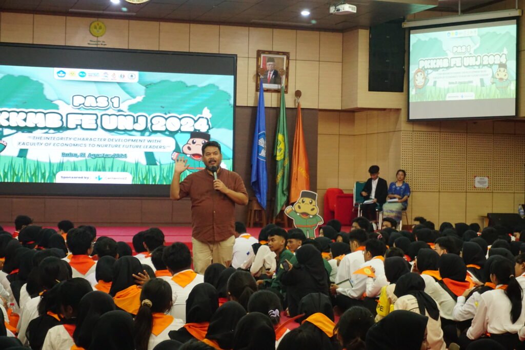 Yuk Intip Keseruan PAS 1 PKKMB FE UNJ 2024!