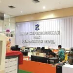 KEBIJAKAN WFH DAN DILEMA DALAM PELAYANAN PUBLIK